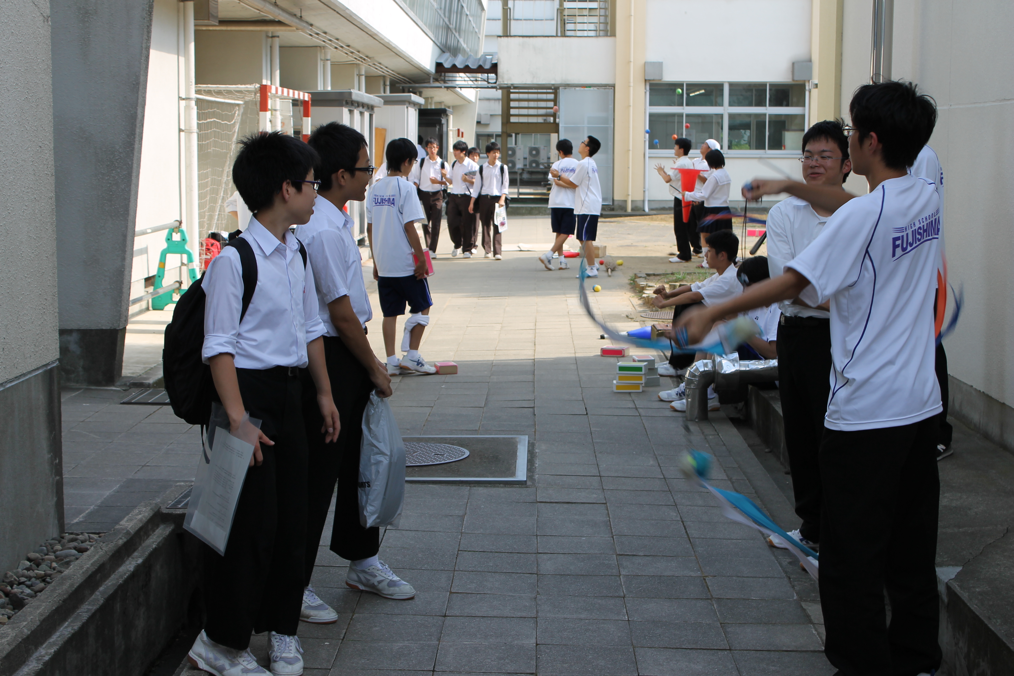 image05
